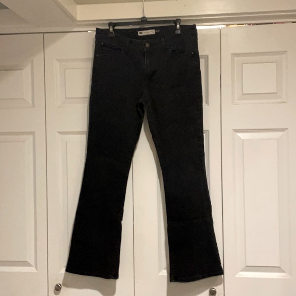 Black Levi bootcut jeans